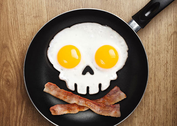skull-egg-mold-egg-o-matic-5