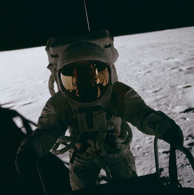 Pete Conrad begins his descent to the lunar surface during Apollo 12, a near-twin of Bellcomm's mission LLM-2.