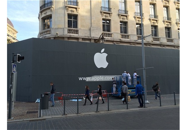 Apple Lille France Store