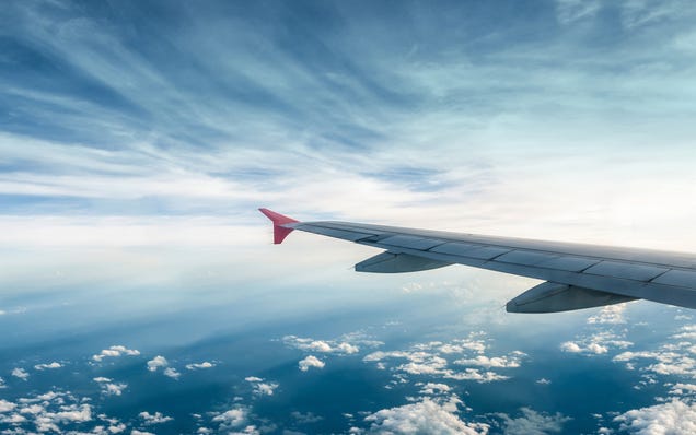Leave on a Jet Plane with These Travel Wallpapers