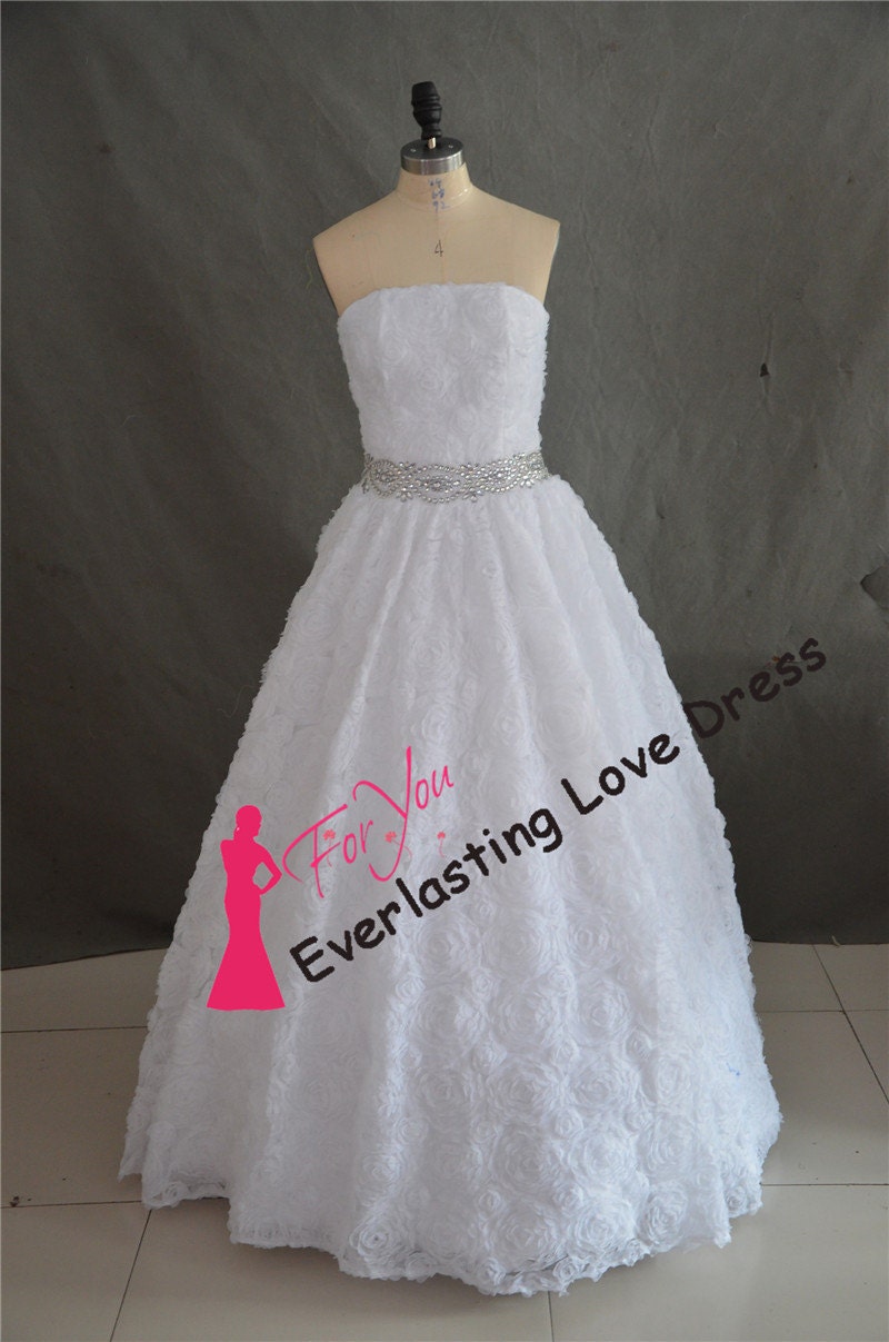 Strapless Ivory Lace Beading Sash Puffy Wedding Gown Floor Length Bridal Dress vestido longo de renda Elegant Lace Wedding Belt Winter Dress