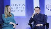 JACK MA. Chelsea Clinton (izquierda) vicepresidenta de la Fundación Clinton, al escuchar al fundador de Alibaba, durante la Iniciativa Global Clinton, este martes en Nueva York (AP).