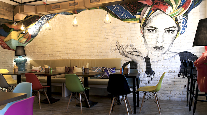 Ближний Восток стал еще ближе: второе кафе Laffa Laffa на Неглинной