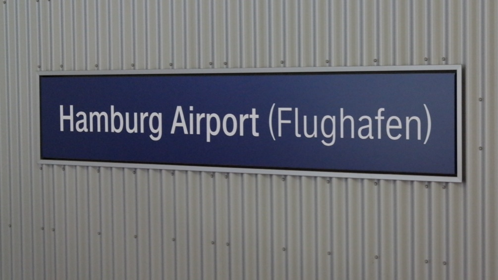 Airport Hamburg – Bahnhof