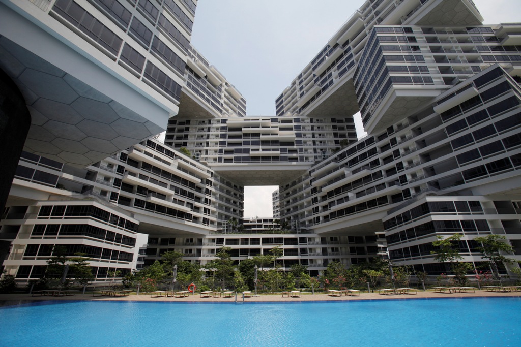 Singapore Home Sales Strike Five-Month High Amid Declining Prices