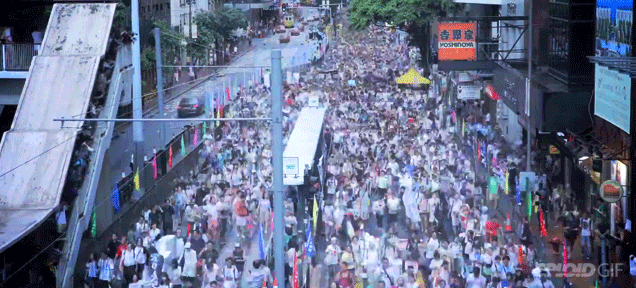 Endless flood of people in Hong Kong is like real life World War Z