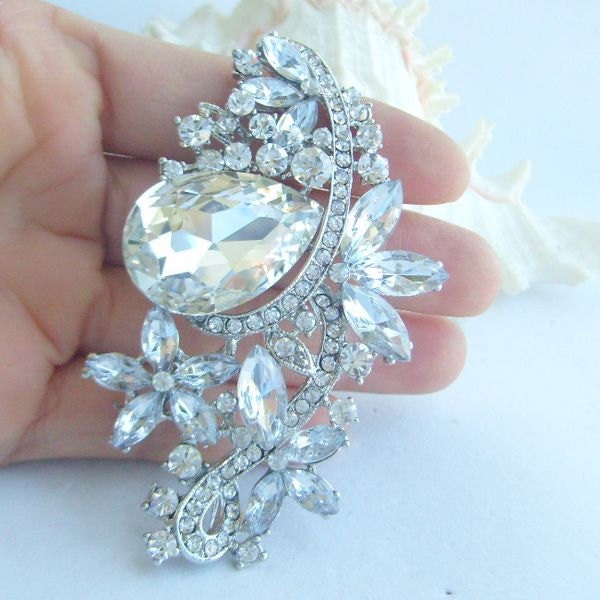 High Quality Bridal Rhinestone Crystal Brooch Pin, Wedding accessories, Bridal Flower Brooch Pin, E04190