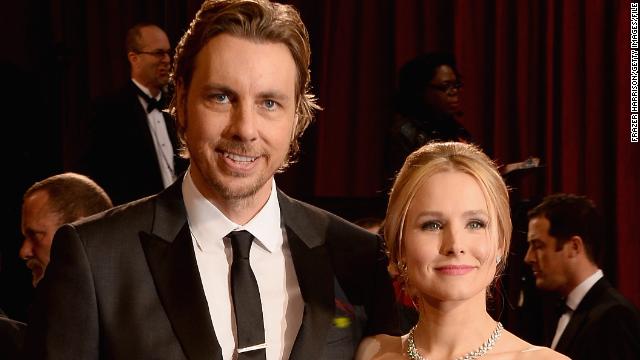 Dax Shepard and Kristen Bell are quickly adding to their family. According to <a href='http://ift.tt/1lkFYw0' target='_blank'>"Entertainment Tonight,"</a> the couple are expecting their second child, a year after welcoming daughter Lincoln. 