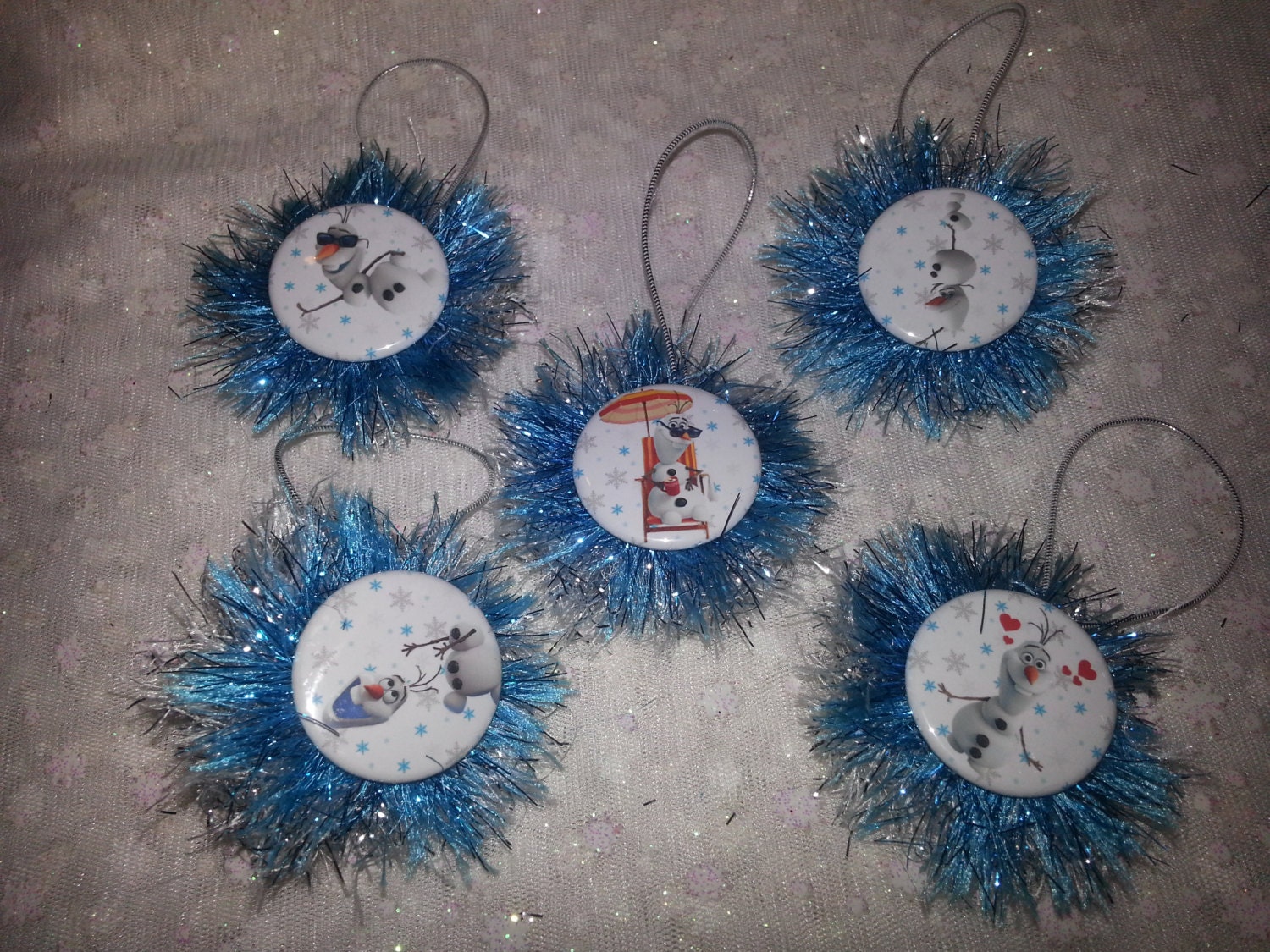 FROZEN CHRISTMAS ORNAMENTS 5 piece, Olaf, Snowman, Snowflakes, family tree, kids tree, character, decorations, Disney Inspired