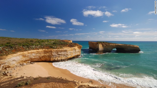 A gem in Australia's <a href='http://ift.tt/1hzRxwx' target='_blank'>Port Campbell National Park</a>, London Bridge is an offshore rock formation that partially collapsed in 1990 and became a bridge without a connection.