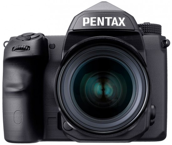 Поставки полнокадровой камеры Pentax обещаны к октябрю 2015 года