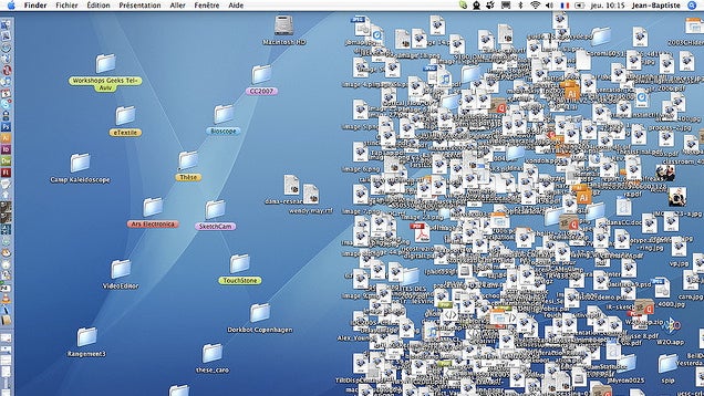 Try a Computer “Desktop Zero” To Stay Focused on Your Work