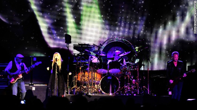 Fleetwood Mac's reunion means $19,123,101.98 in 2013 earnings and the final spot in the Top 10 list. 