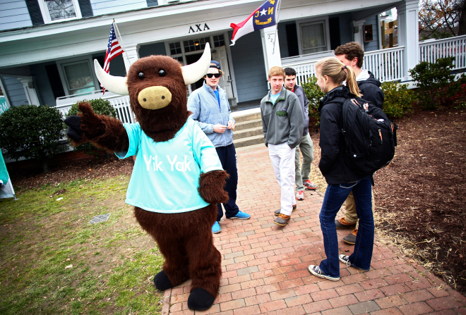 Yik Yak and Online Anonymity Are Good for College Students