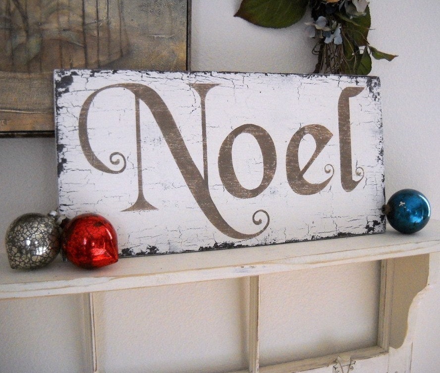 NOEL CHRISTMAS SIGN 9 x 18 As seen in Better Homes & Garden Holiday Crafts Magazine