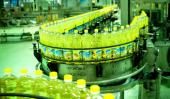 Proceso de fraccionamiento de aceite vegetal comestible en la planta de Nidera, en Valentín Alsina (Prensa Nidera).