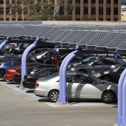 The best idea in a long time: Covering parking lots with solar panels