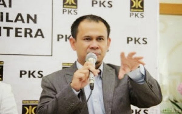 PKS Sebut Jokowi Seperti Tong Kosong