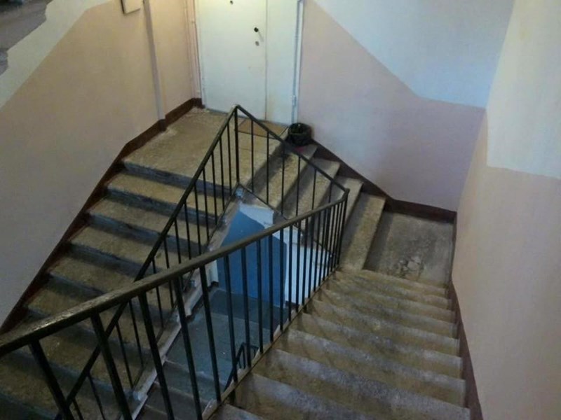 FAIL,stairs,construction,classic