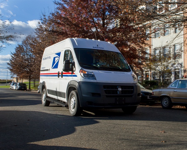 <p><em>Ram Commercial will produce and customize 9,113 MY-2016 ProMaster 2500 cargo vans for USPS. Photo courtesy of USPS.&nbsp;</em></p>