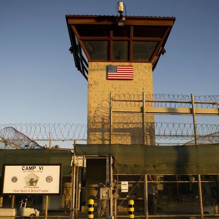 Guantánamo Bay lawyers call bluff on Obama's promise to close prison
