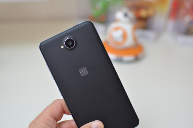 Lumia 650 Diseno