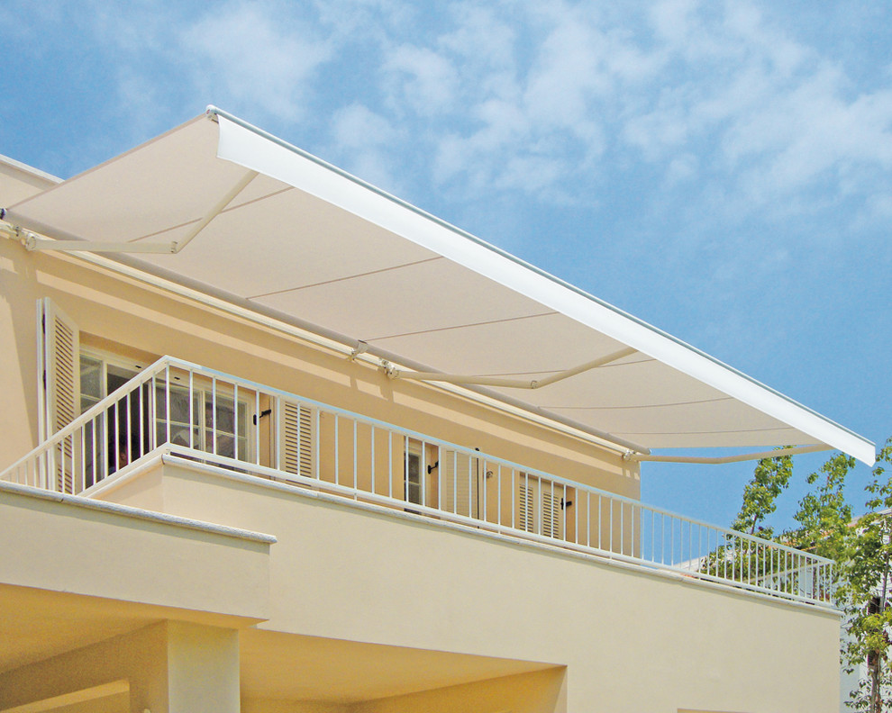 Outdoor Fabric Blinds & Awnings