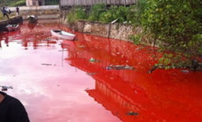 Sungai di Pesantren Berubah Jadi Merah Darah