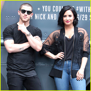 Demi Lovato & Nick Jonas Surprise Atlanta Fans with Free Treats