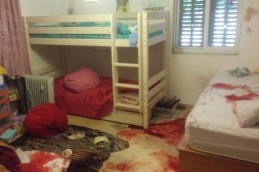 Λουτρό αίματος! Έσφαξε 13χρονη ενώ κοιμόταν στο δωμάτιό της (ΣΚΛΗΡΕΣ ΕΙΚΟΝΕΣ)