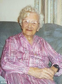 Gladys Hooper Britain's oldest person dies aged 113 