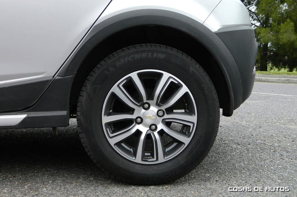 Test Chevrolet Onix Activ - Foto: Cosas de Autos