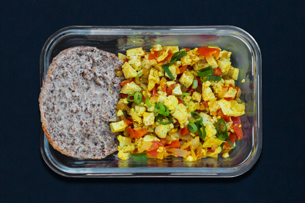 Pre-workout meals for 80 Day Obsession, pre-workout nutrition, pre-workout snacks, vegan scramble with English muffin