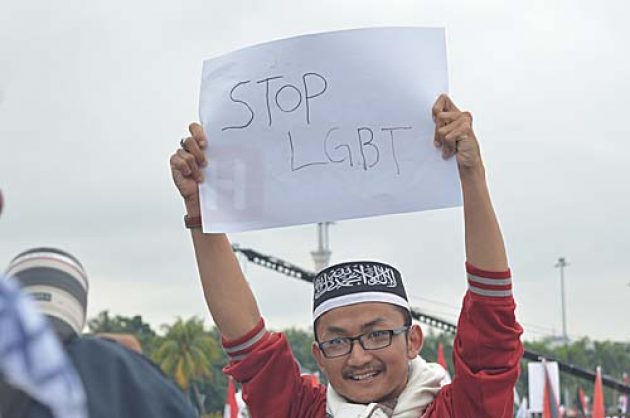 Ketua GNPF: Merangkul LGBT untuk Menyembuhkan, Bukan Melegalkan