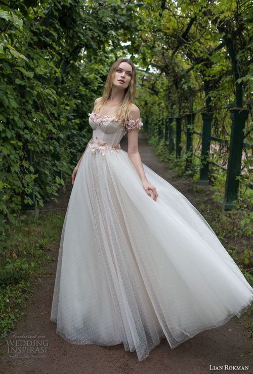 (via Lian Rokman 2018 Wedding Dresses — “Stardust” Bridal...