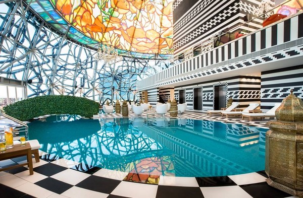 ▲杜哈新超奢旅館Mondrian Doha。（圖／Mondrian Doha粉絲頁）