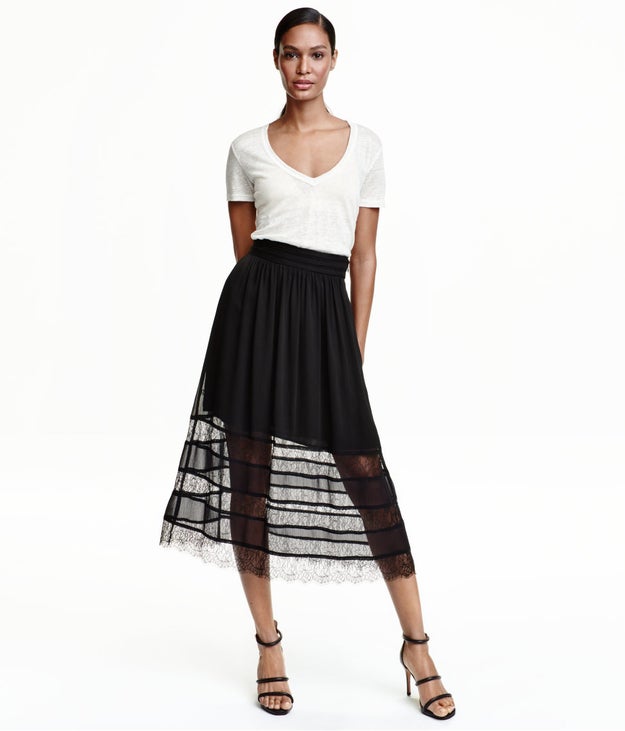 A wonderful chiffon skirt with delicate, see-through lace details.