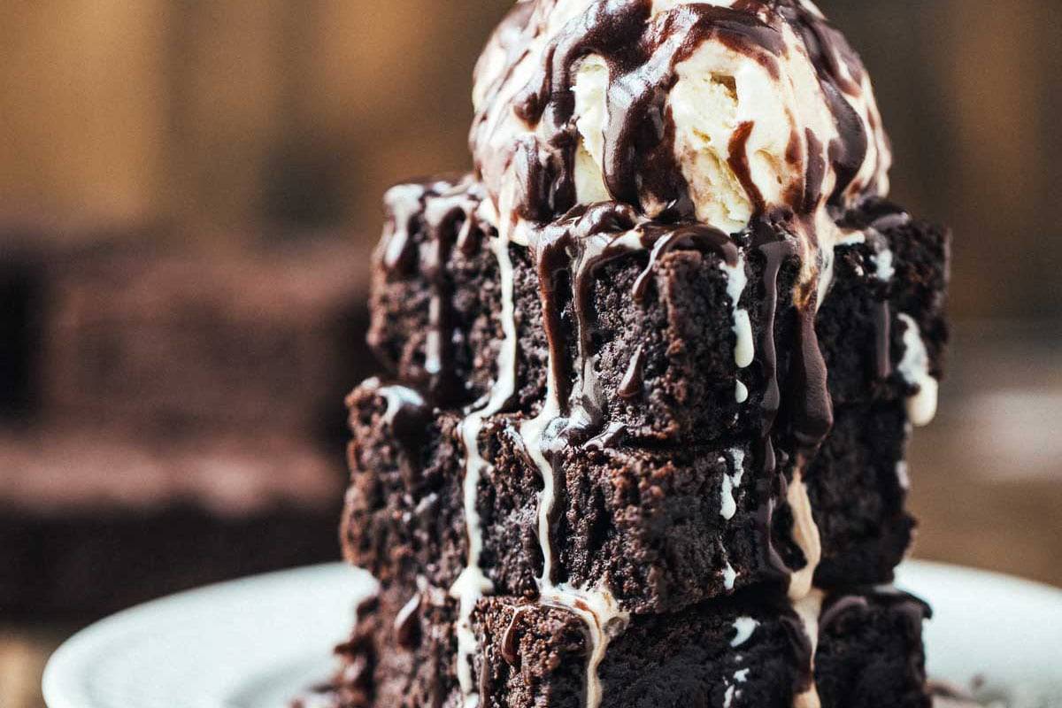 Coconut-Oil-Brownies-with-Ice-Cream1