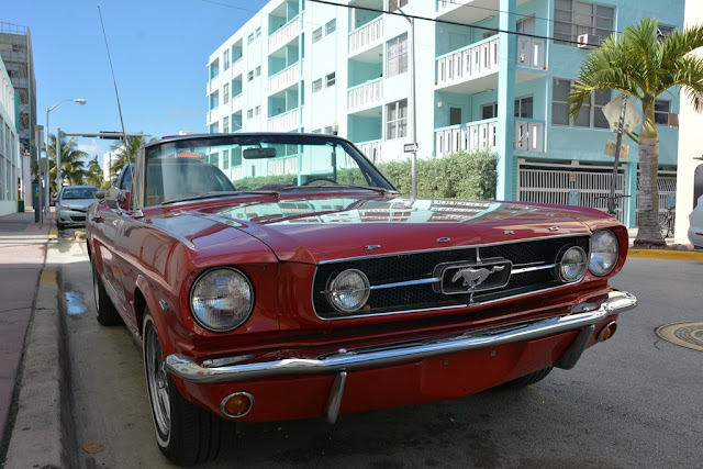 Miami Beach cars Ford mustang