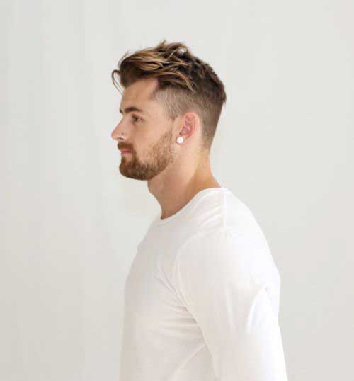Short and Medium Haircuts for Men-16