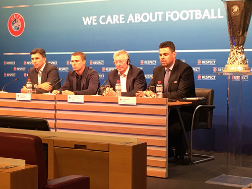 Hội nghị HLV UEFA đủ mặt anh tài trừ... Pep và Conte - 8