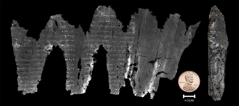 Wondergadget Allows Researchers To Read a Charred Biblical Scroll 