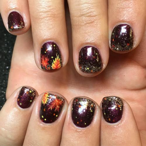 Fall leaves inspired by @narmai over @cndworld #Shellac in Dark...