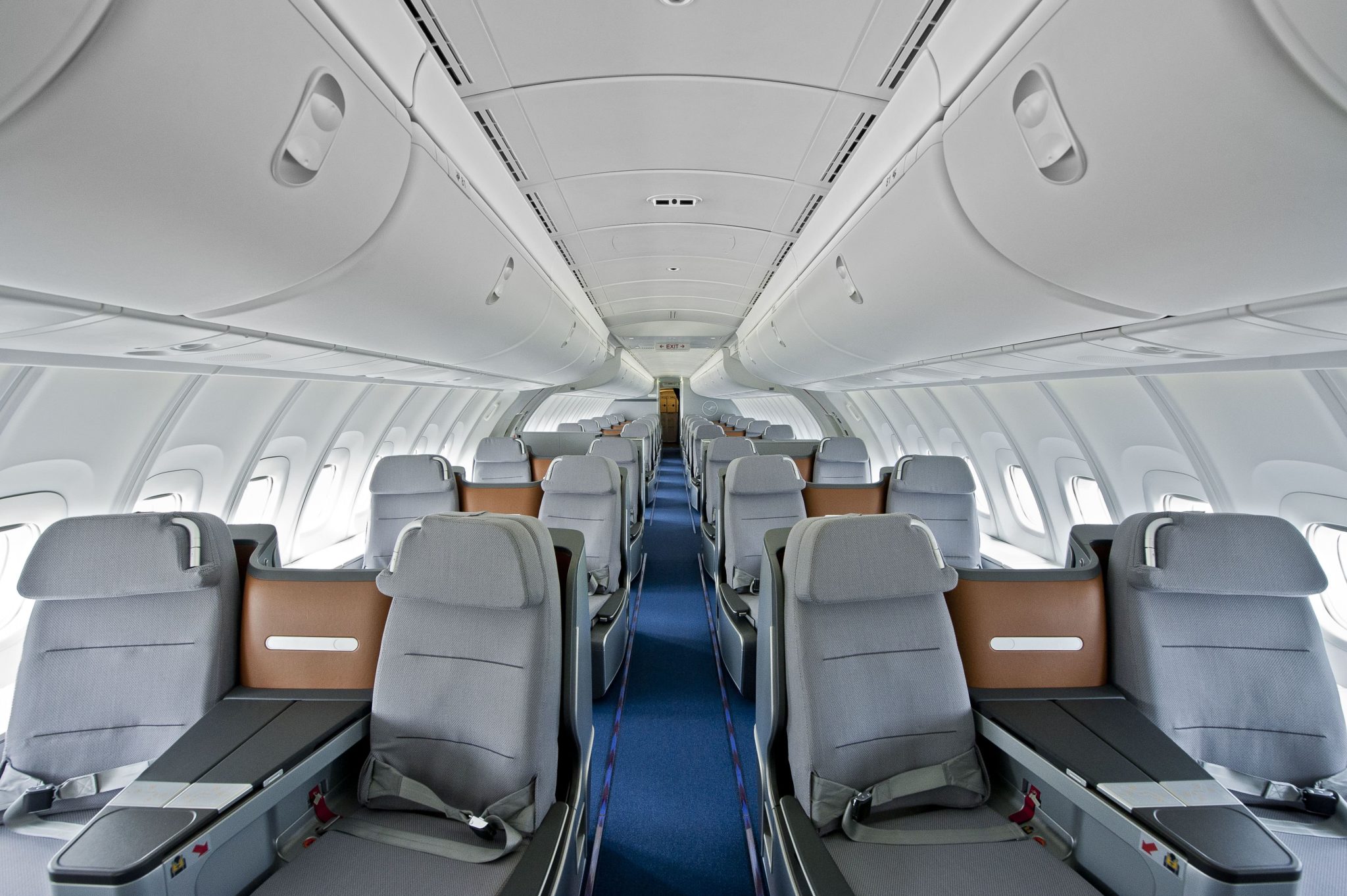 Lufthansa business class on the 747-8 is found upstairs and in the main body. Image: Lufthansa