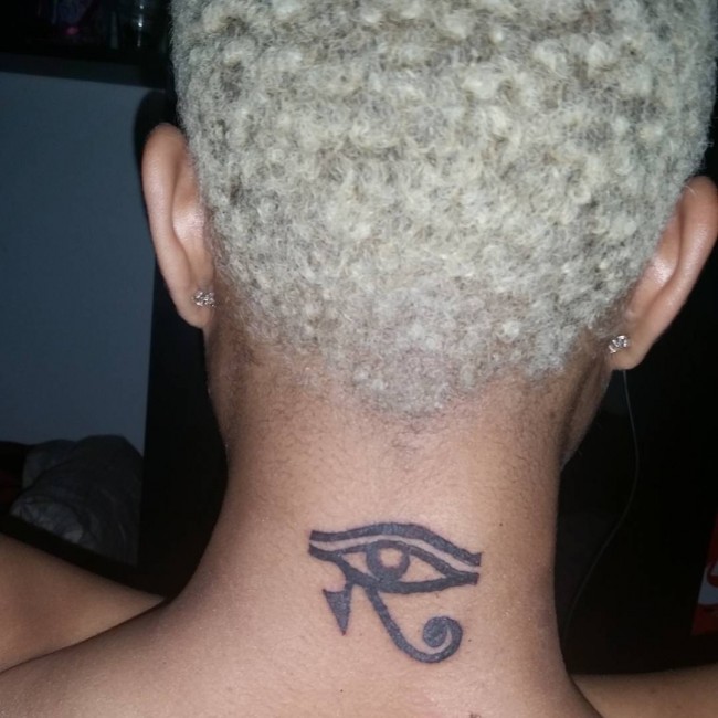 Oeil de tatouage Ra