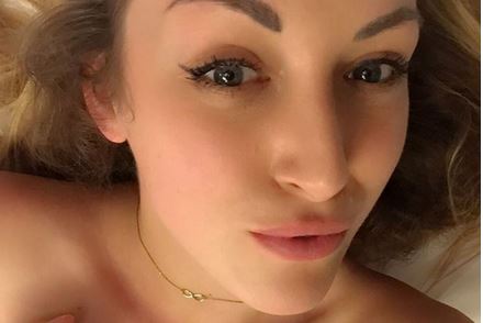 Want Smooth Glowing Skin? Try a Sperm Facial Recommended by This Beauty Blogger!