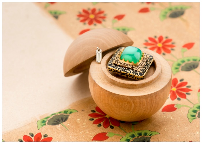A beautiful chrysoprase ring from Agaro Jewels' Roya Collection.