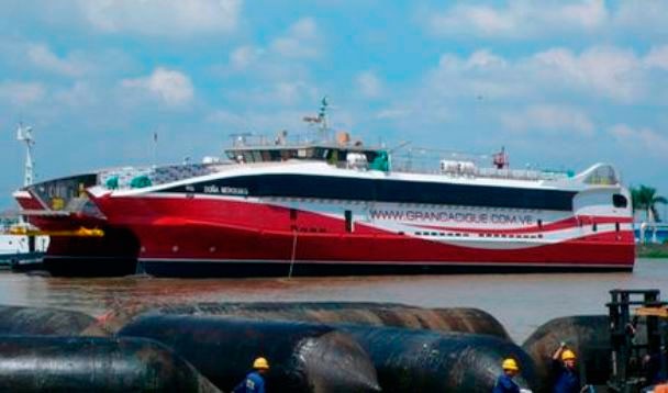 Nuevo ferry Doña Mercedes comienza operaciones en diciembre