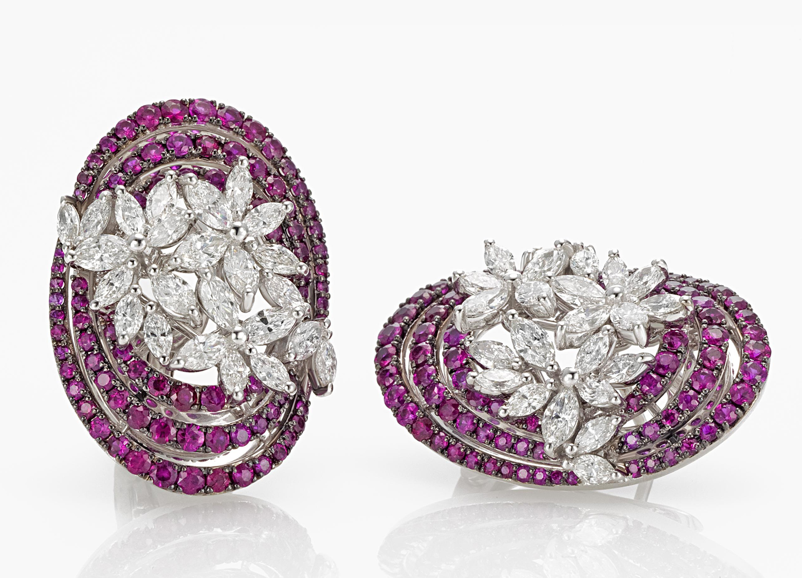 نتيجة بحث الصور عن ‪modern diamond earring designs‬‏