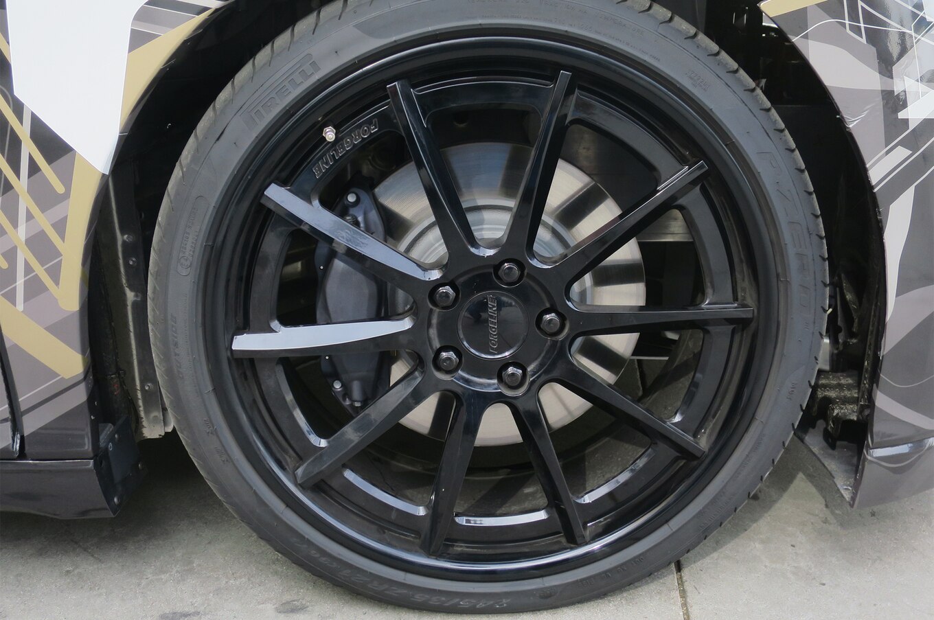 Lucid Motors Sedan wheels